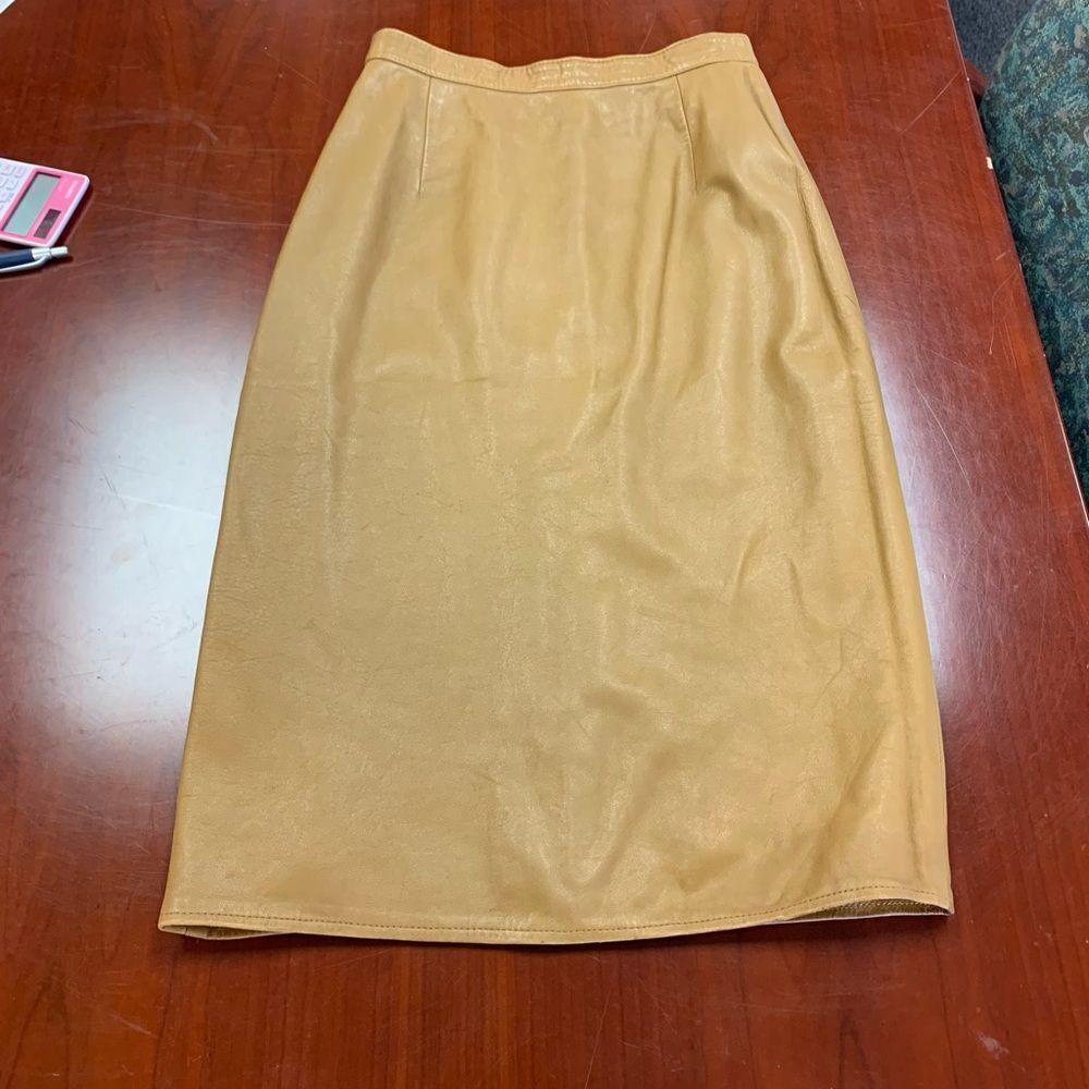 Vintage Butter Leather Camel Skirt sz 4 (flawed)